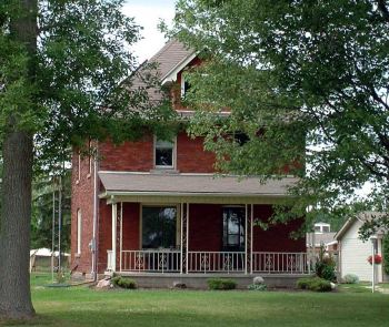 The new Miller House built in 1910